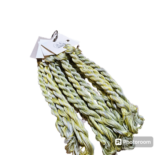 Farmhouse Flossies  ~ Muscadine